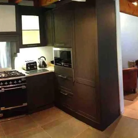 Chalet M